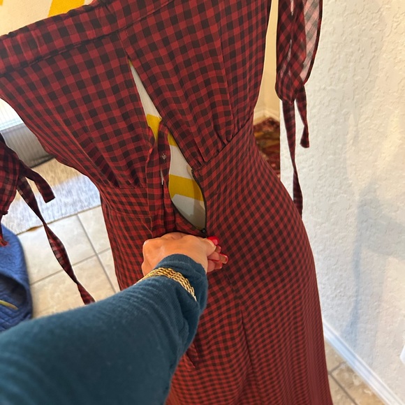 ❤️ Vici Red and Black Checkered Maxi Dress - Picture 6 of 10